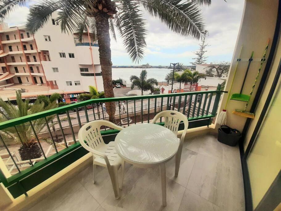 Appart Vista Mare Giada Vicino Alla Spiaggia Лос Кристианос Экстерьер фото