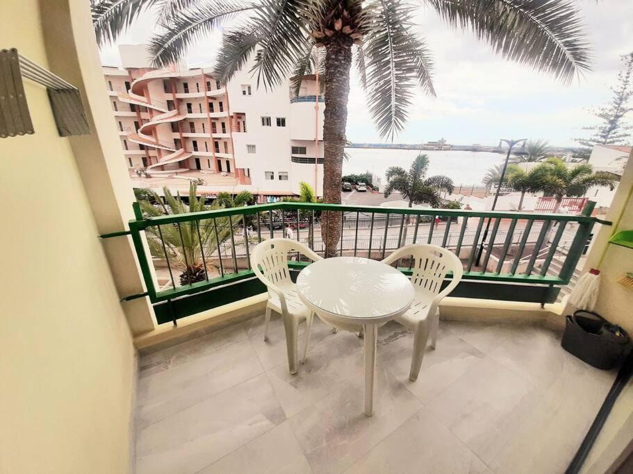 Appart Vista Mare Giada Vicino Alla Spiaggia Лос Кристианос Экстерьер фото